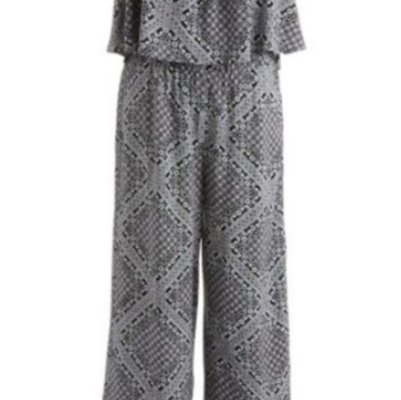 C & C California Printed Tiered Loose Wide Leg Jumpsuit Size L NWT MSRP $108 - Picture 2 of 9